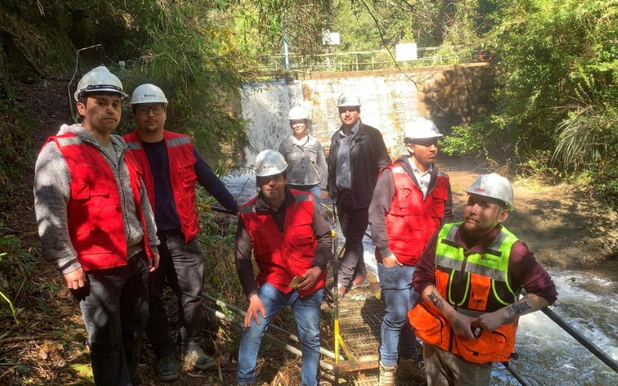 Futuros topógrafos de Inacap conocieron cómo se potabiliza el agua en Llancahue